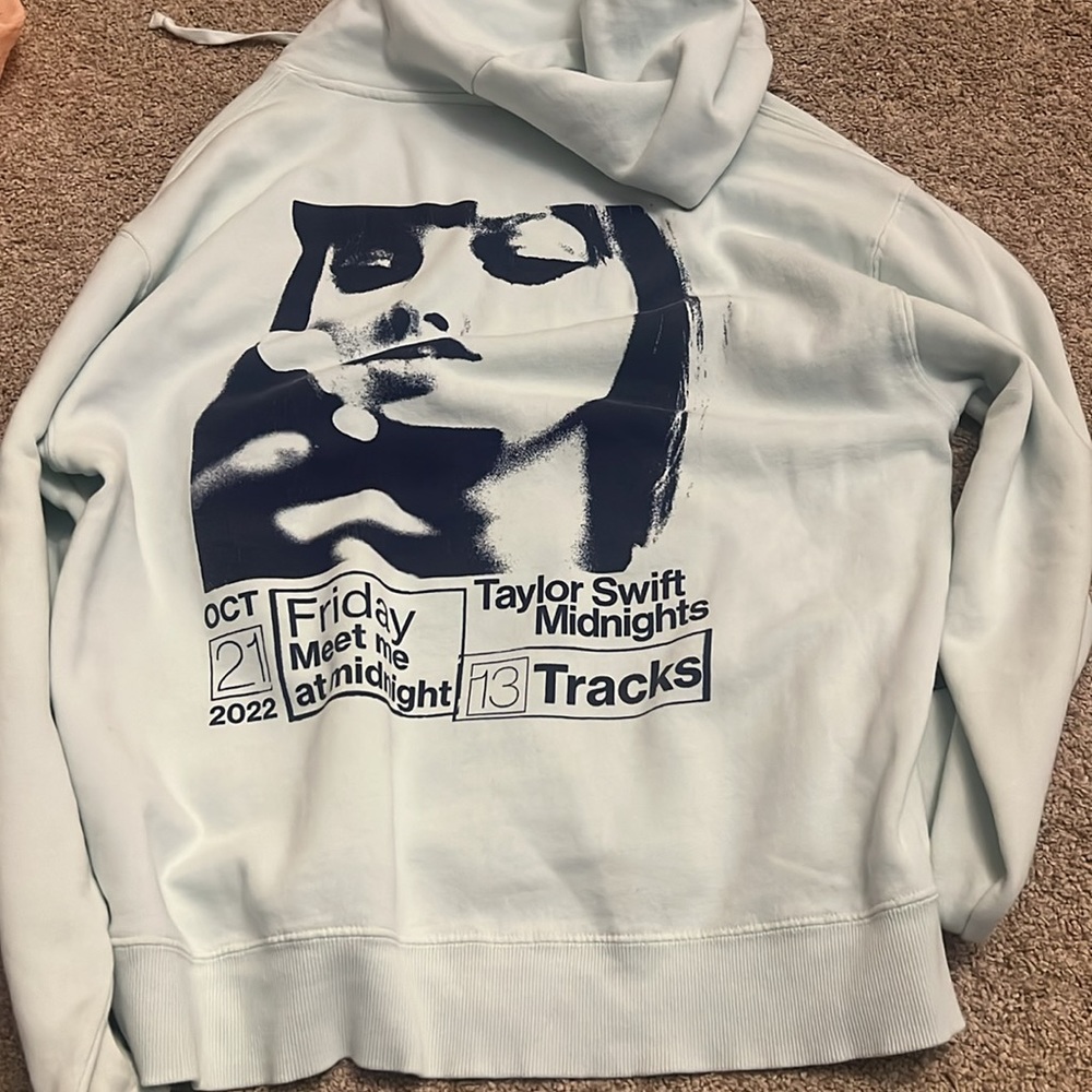 taylor swift official merch